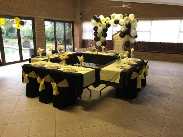 Пансион Rita S Guesthouse Cc