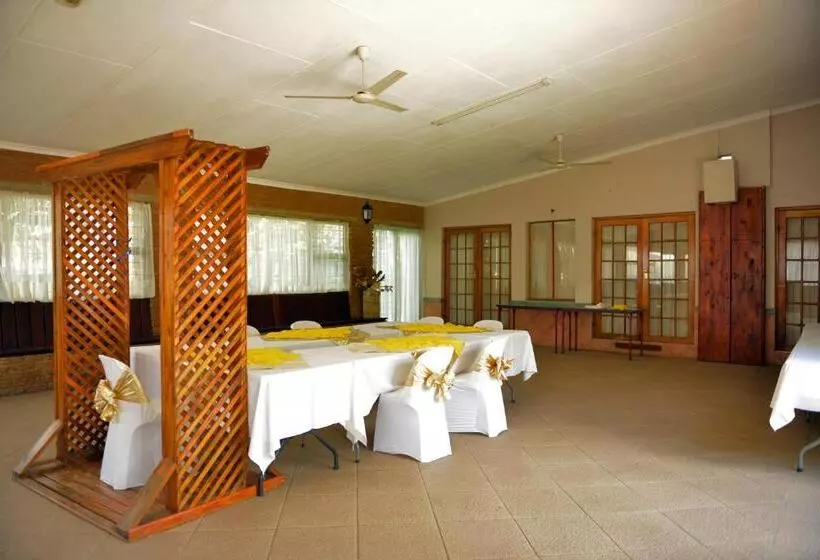 Majatalo Rita S Guesthouse Cc