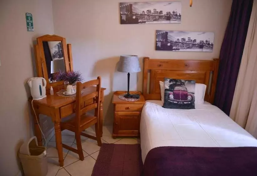 Majatalo Rita S Guesthouse Cc