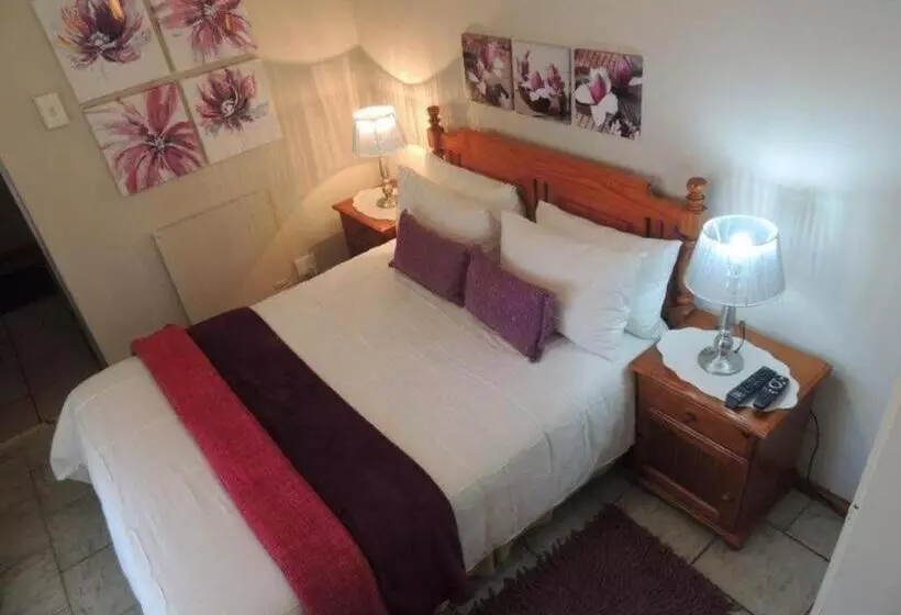 Majatalo Rita S Guesthouse Cc