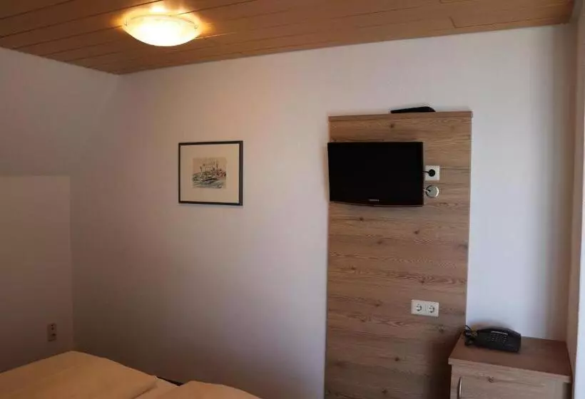ペンション Strandhaus Hagnau