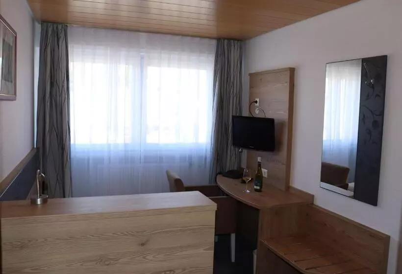 ペンション Strandhaus Hagnau