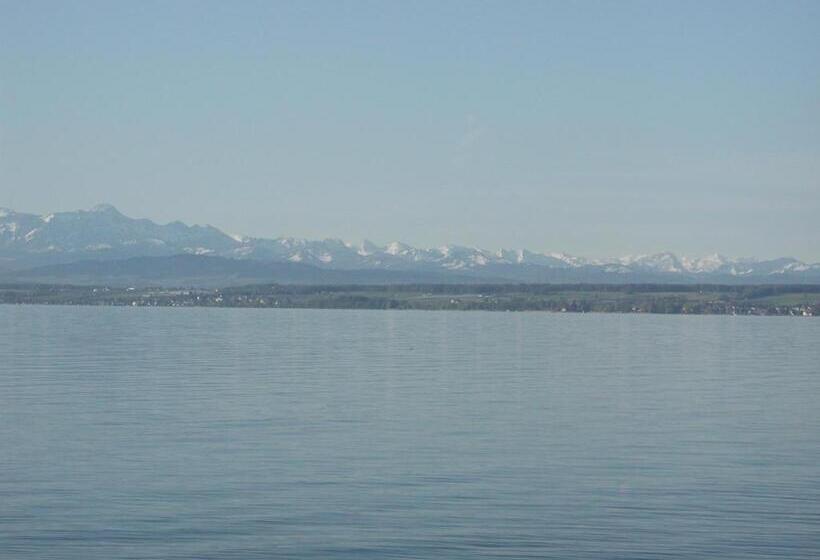 Majatalo Strandhaus Hagnau