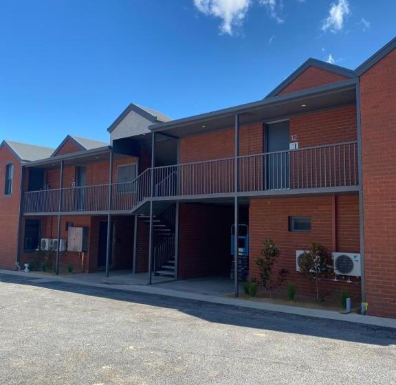Railway Motel Myrtleford