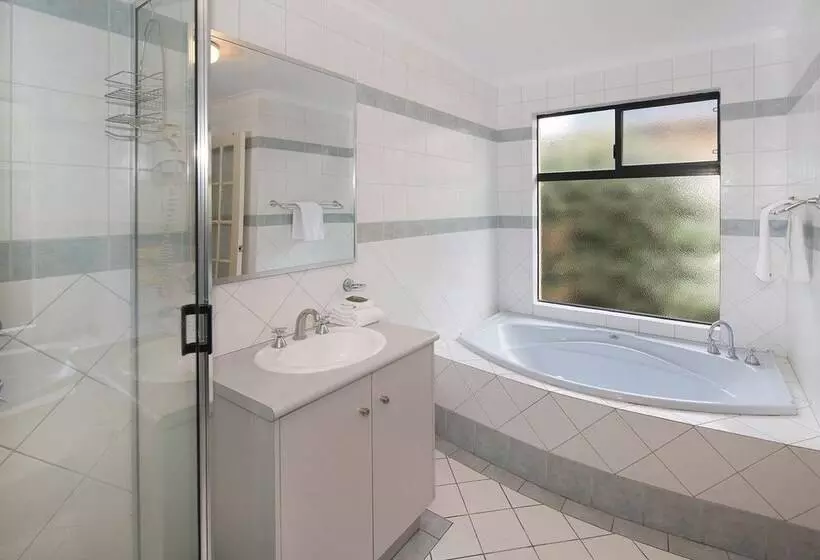 استراحتگاه Dunsborough Beach Cottages