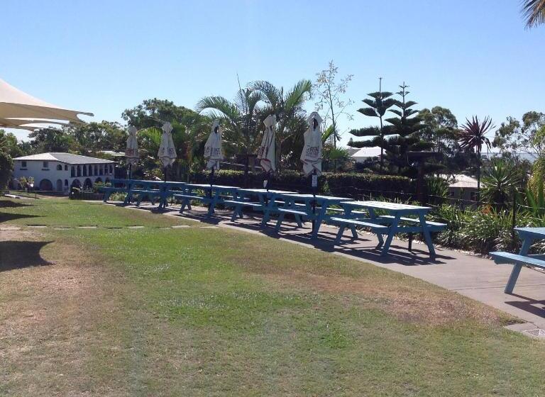 Tannum Sands Hotel / Motel