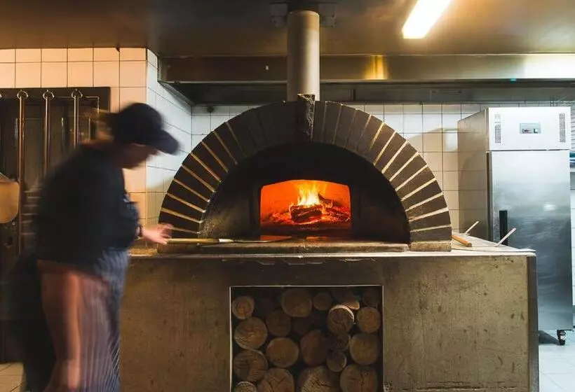 ユースホステル Canobolas