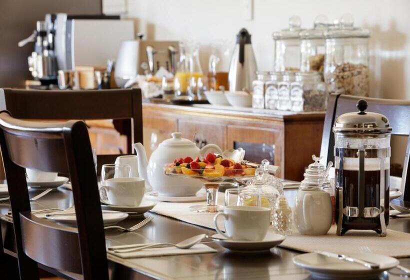 Ambience On Huon Bed & Breakfast