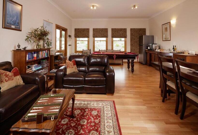 Ambience On Huon Bed & Breakfast