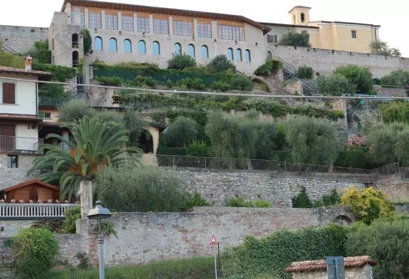 B&b Casa Elena Room And Apartments With Parking
