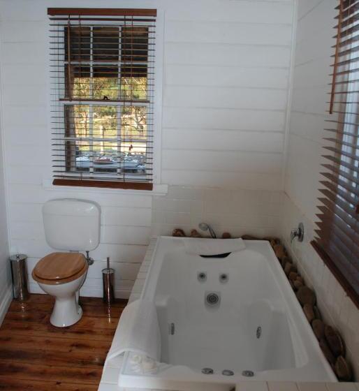 בית מלון כפרי Mancuso Country Cottage Retreat