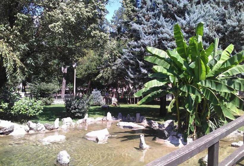 پانسیون Guest House Konak Kod Danke