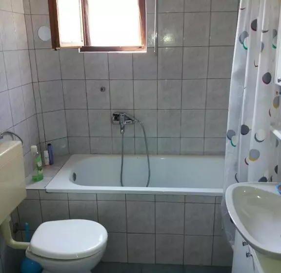 پانسیون Guest House Konak Kod Danke