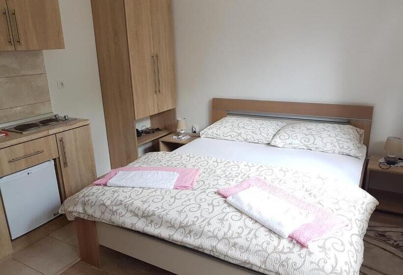 پانسیون Guest House Konak Kod Danke