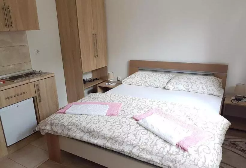 پانسیون Guest House Konak Kod Danke