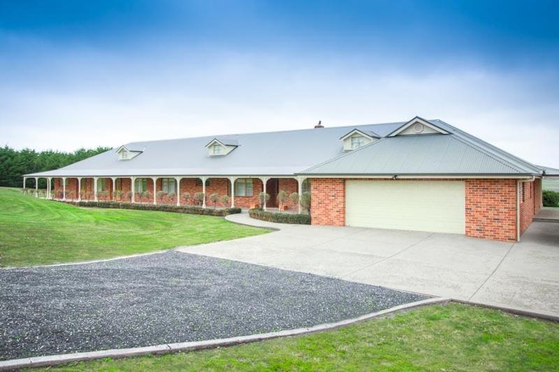 مبيت وإفطار Cleggett Estate