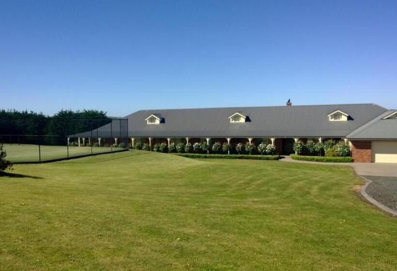 مبيت وإفطار Cleggett Estate