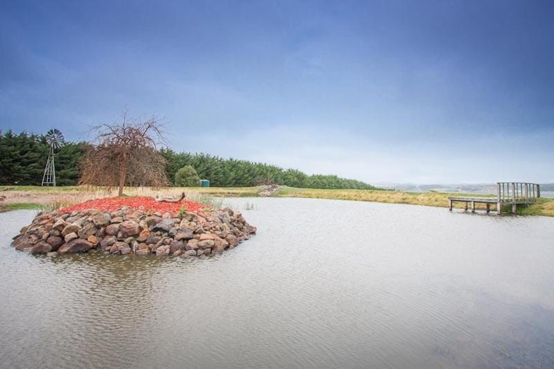 مبيت وإفطار Cleggett Estate