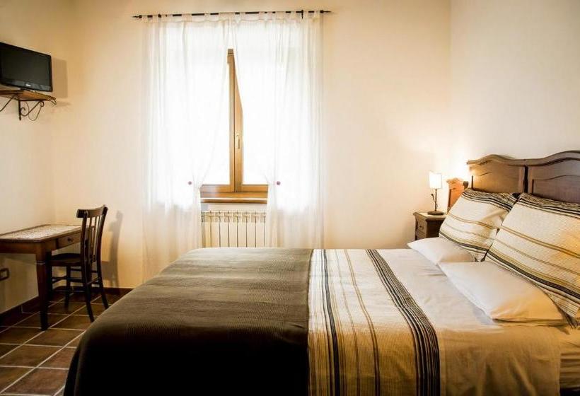 민박 La Finestra Sul Conero