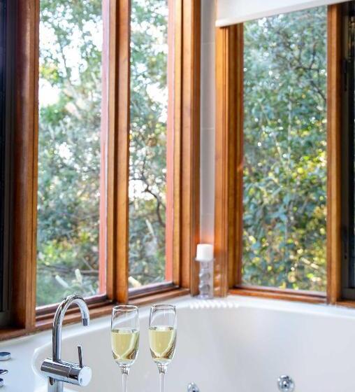 Bed and Breakfast Montville Misty View Cottages