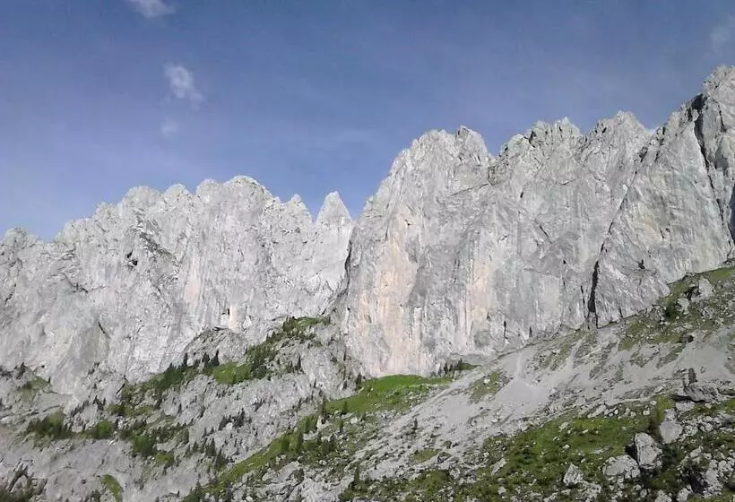 Aamiaismajoitus (B&B) Waldruhe