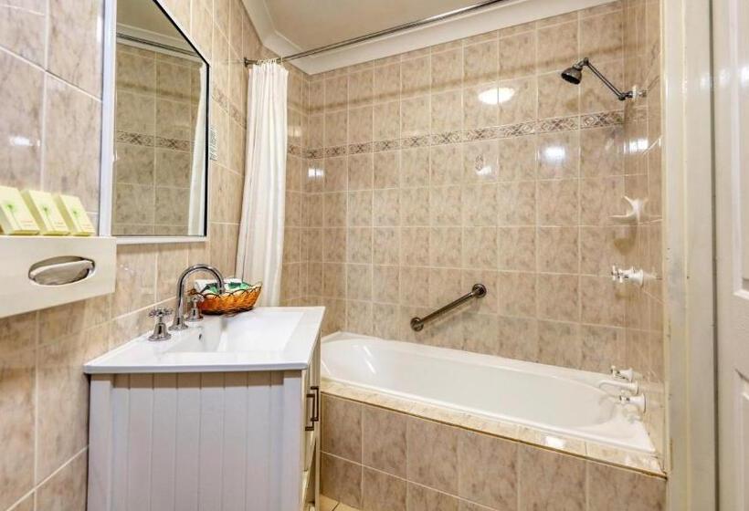 Canowindra Riverview Motel