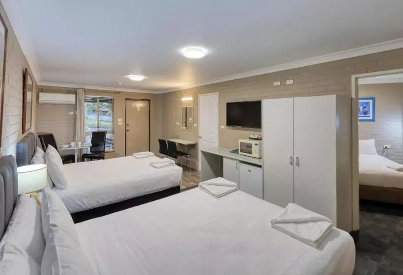 Canowindra Riverview Motel
