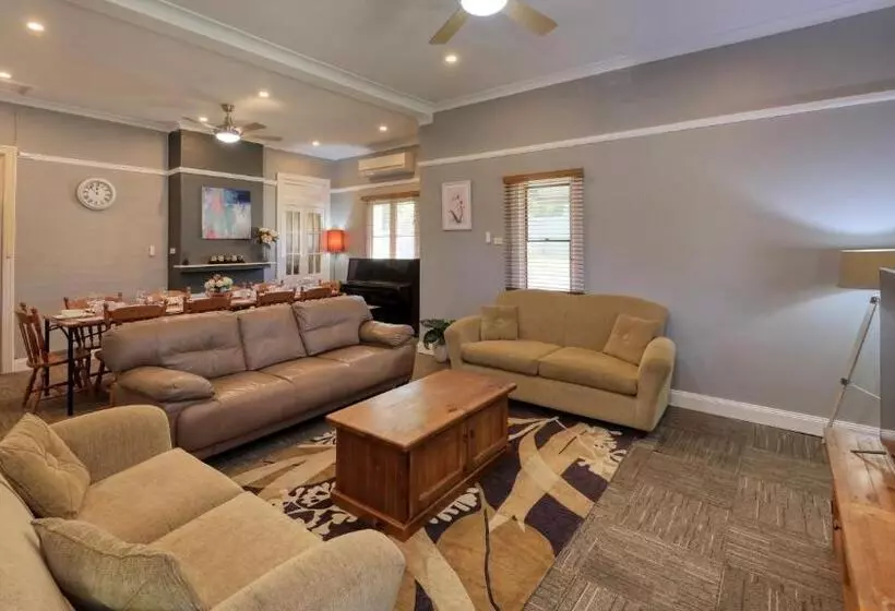 Canowindra Riverview Motel