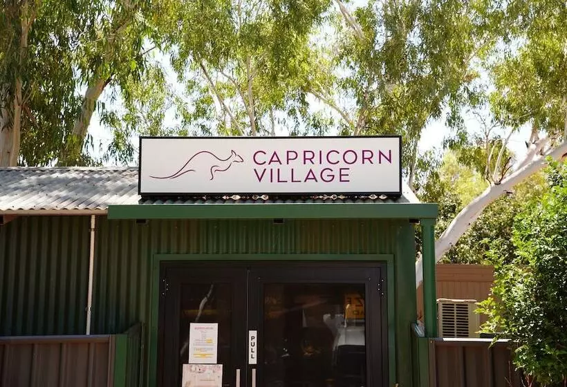 هتل Capricorn Village