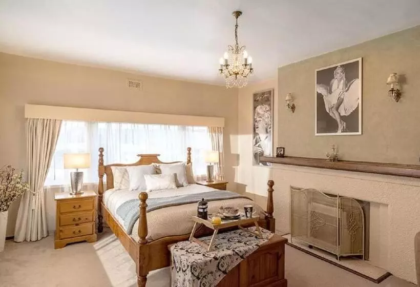 Jones On Wilson Boutique B&b