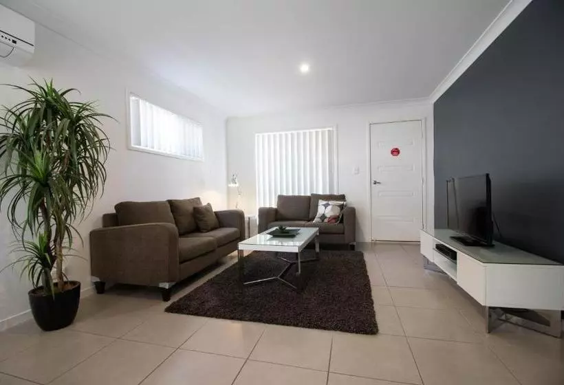 Lillypilly Resort Apartments