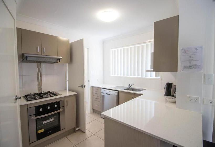 Lillypilly Resort Apartments