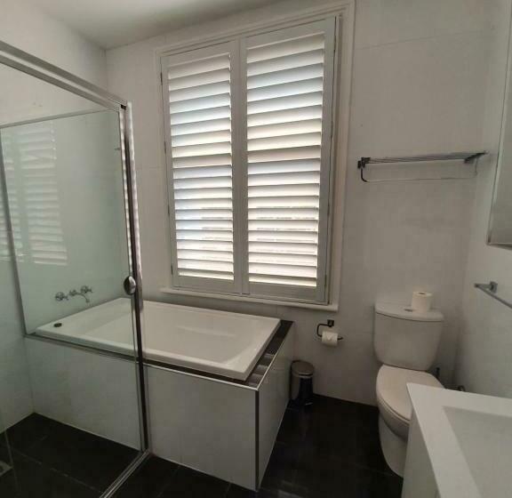 فندق على الطريق Grand