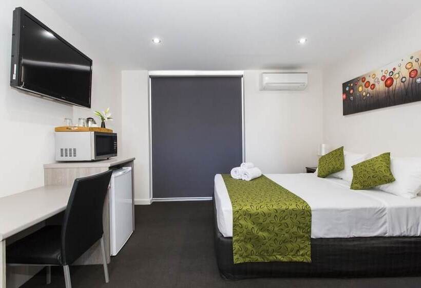 فندق على الطريق Icon On Isa