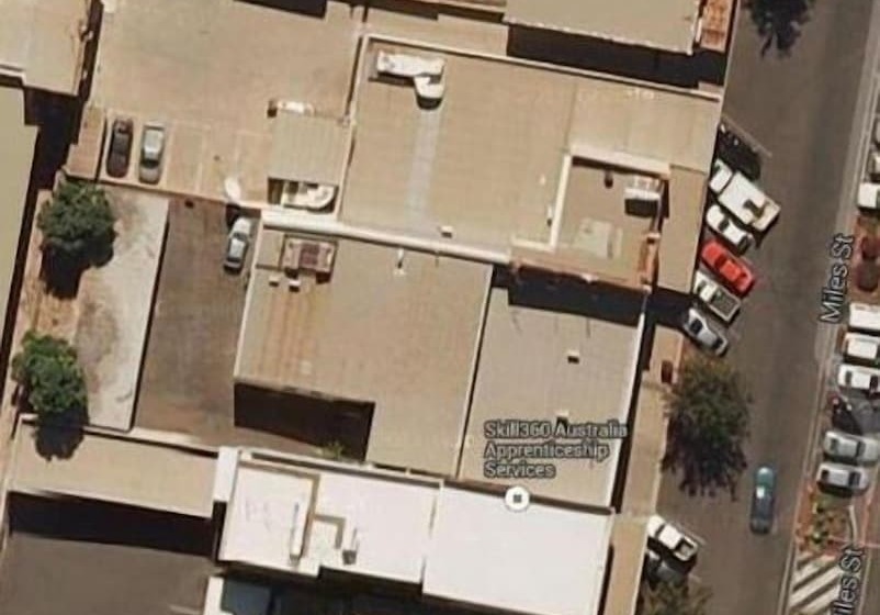 فندق على الطريق Icon On Isa