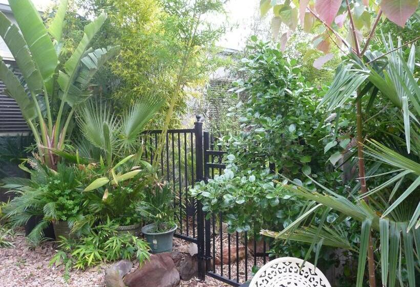 Pensão Orchard Garden