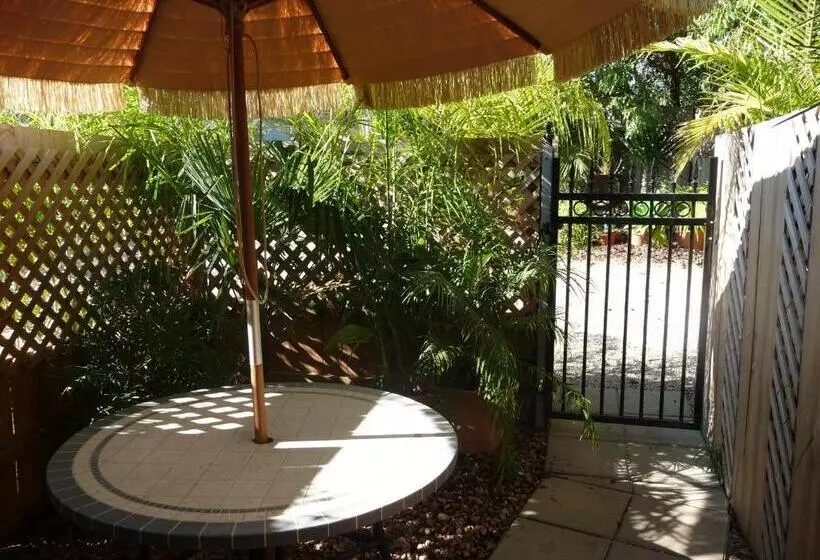 Majatalo Orchard Garden