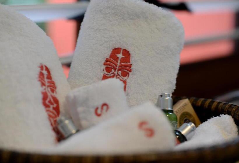 리조트 Sejala Beach Huts