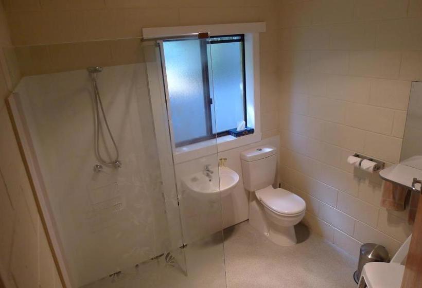 Willaway Motel Apartments