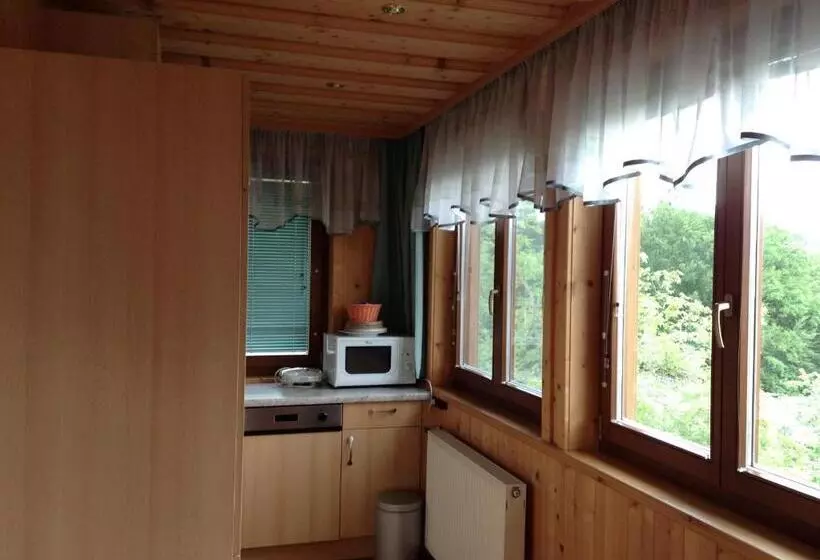 هاستل Gästehaus Renate