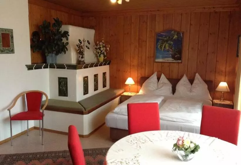 هاستل Gästehaus Renate