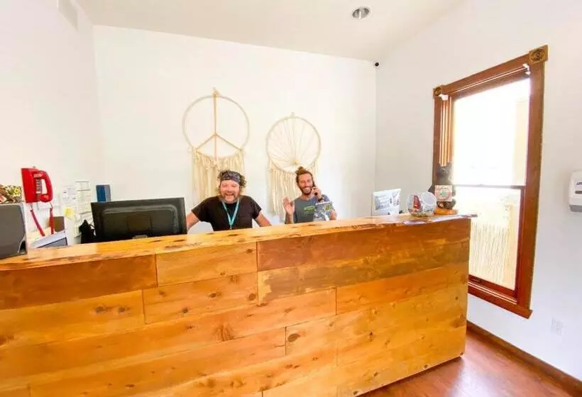 Retkeilymaja International Travelers House Downtown San Diego  Adults Only