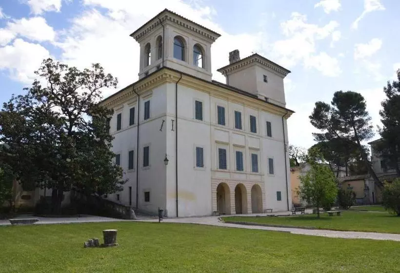 Aamiaismajoitus (B&B) Ostello Villa Redenta