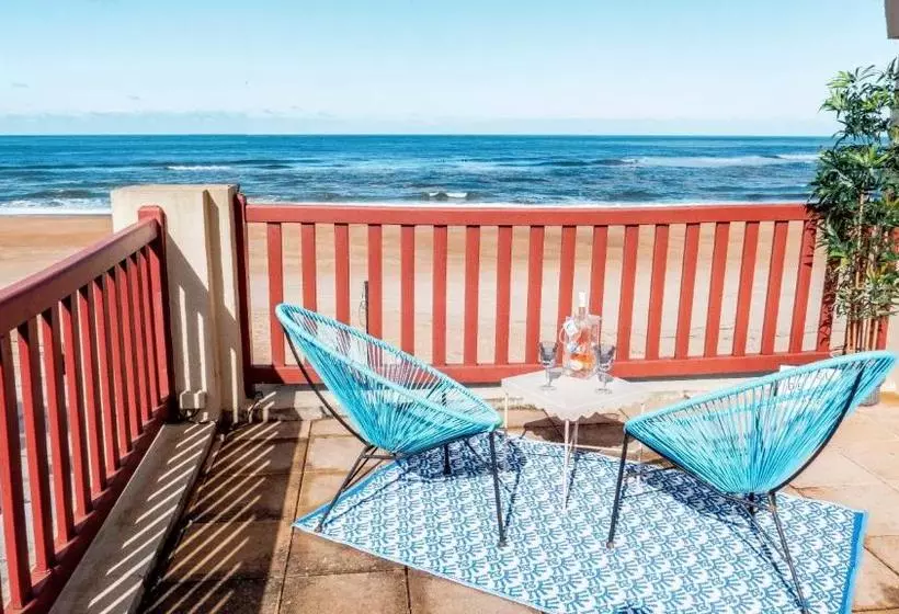 هتل Hôtel De La Plage