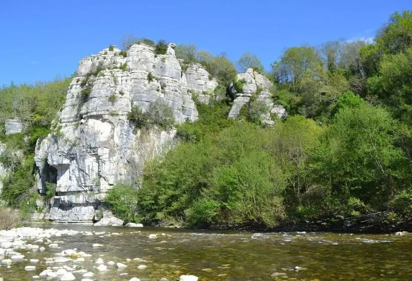 ホテル Hôtel La Garenne