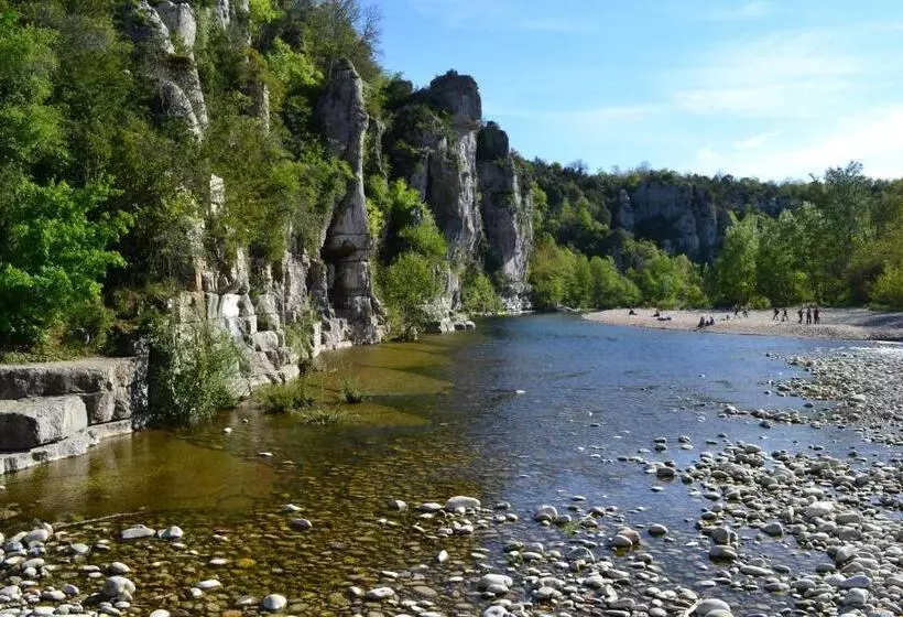 ホテル Hôtel La Garenne