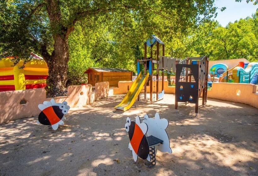 Camping Hotel Les Rives Du Loup