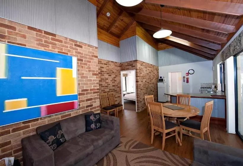 ホテル Margaret River Hideaway & Farmstay