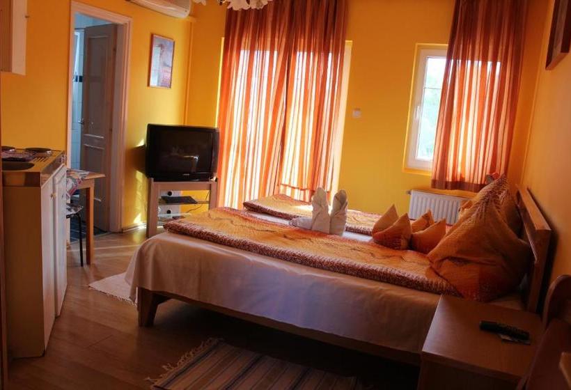 Пансион Judit Haus