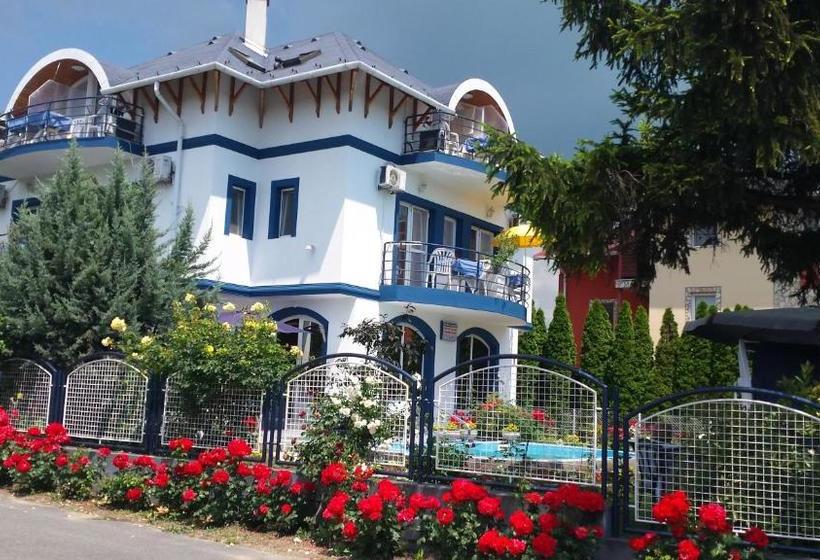 Пансион Judit Haus